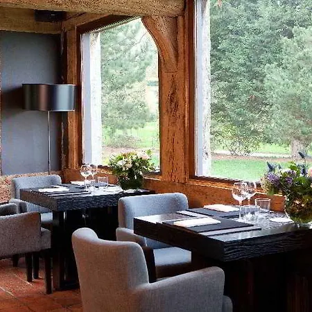 La Chaumiere