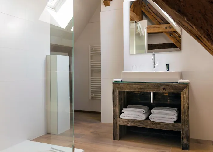 La Chaumiere Hotel 4*