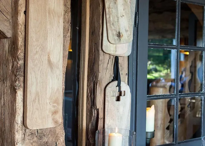 Hotel La Chaumiere 4*