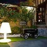 La Chaumiere Hotel 4*