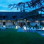 Hotel La Chaumiere 4*