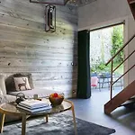 La Chaumiere 4*