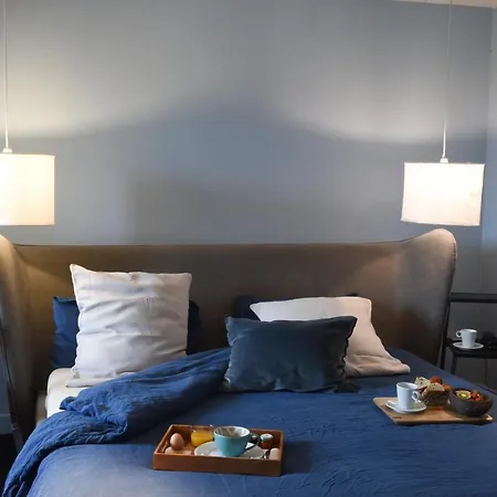 Отель La Chaumiere