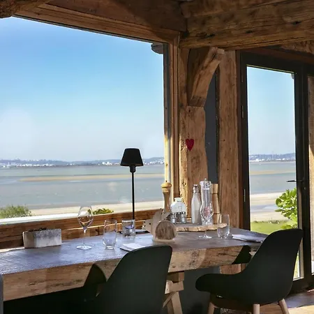 La Chaumière 4*
